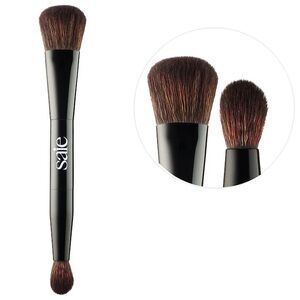 New Saie 
The Double-Ended Sculpting Brush